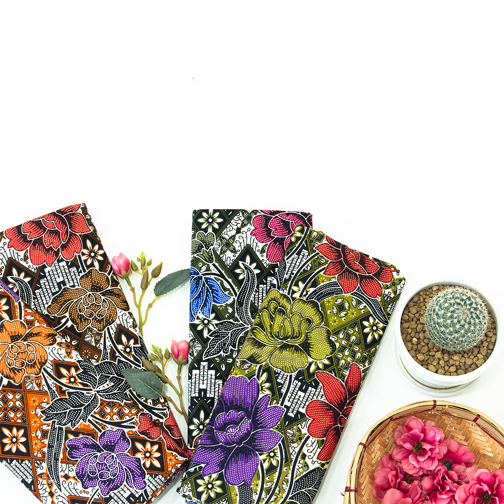 Lady-Super (Code-1051)